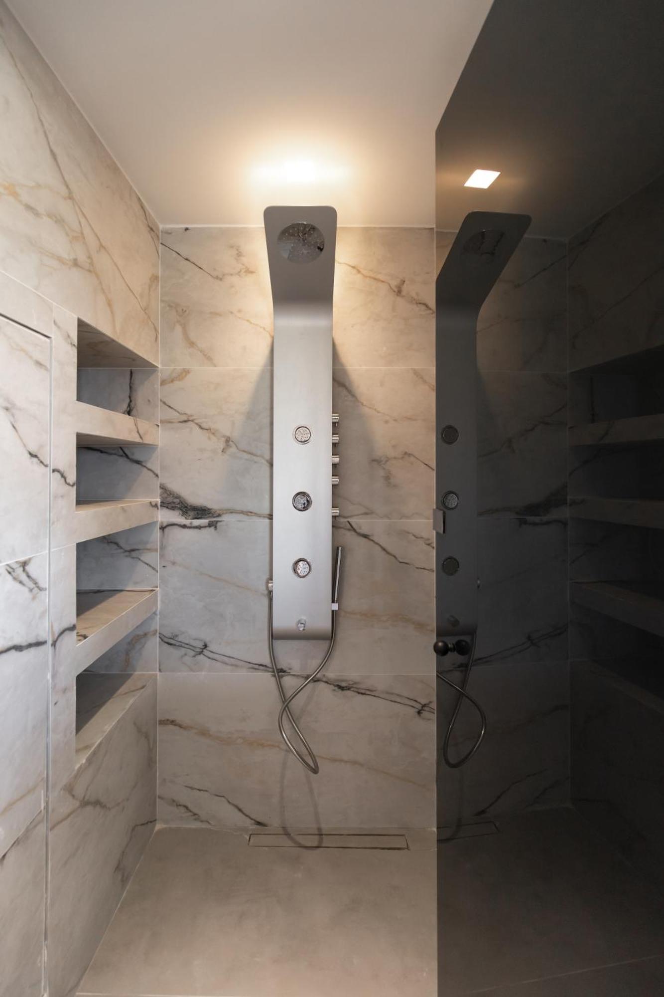 Marble Luxury Suites Karteros Room photo